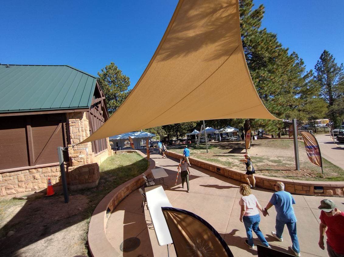 Bryce Canyon shade sail installation